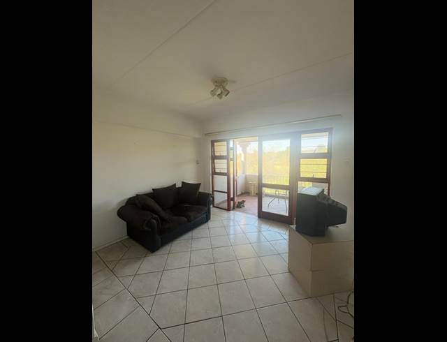 3 BEDROOM APARTMENT FOR SALE IN SANDRINGHAM